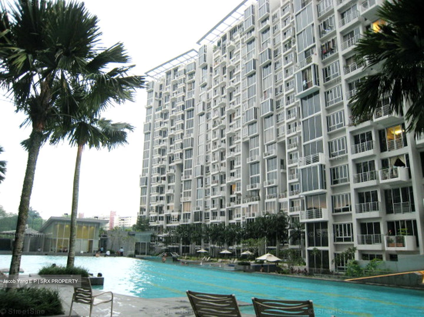 Grandeur 8 (D20), Condominium #558836171